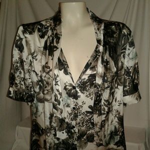 ESCADA Button Blouse Top 100% Silk Size 42 US 12